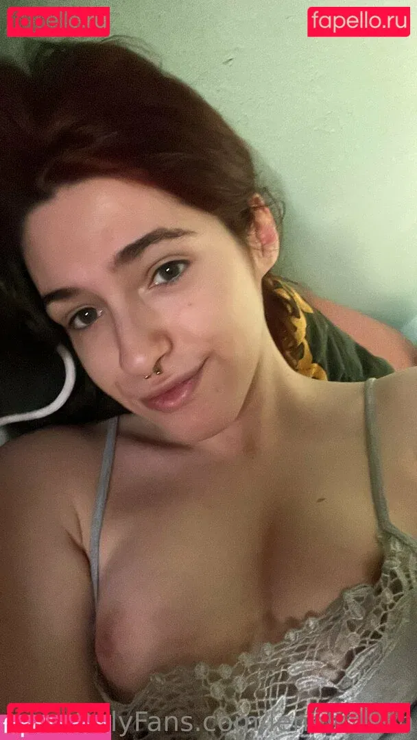 LenaLevven Onlyfans Photo Gallery 