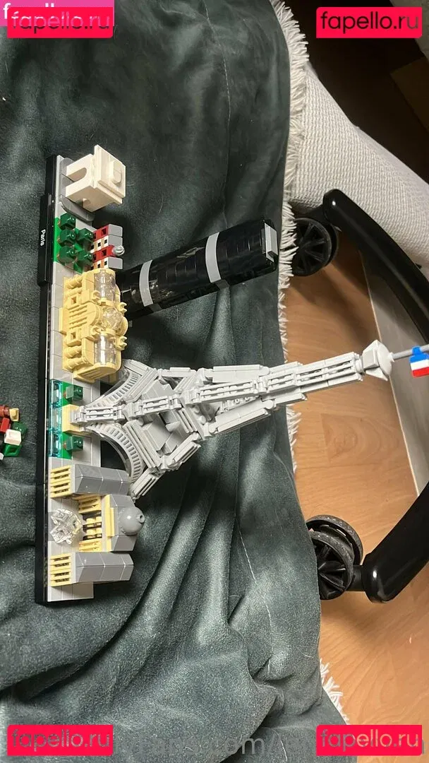 LenaLevven Onlyfans Photo Gallery 