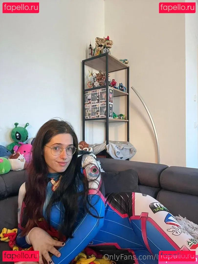 LenaLevven Onlyfans Photo Gallery 