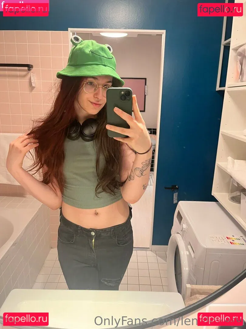 LenaLevven Onlyfans Photo Gallery 