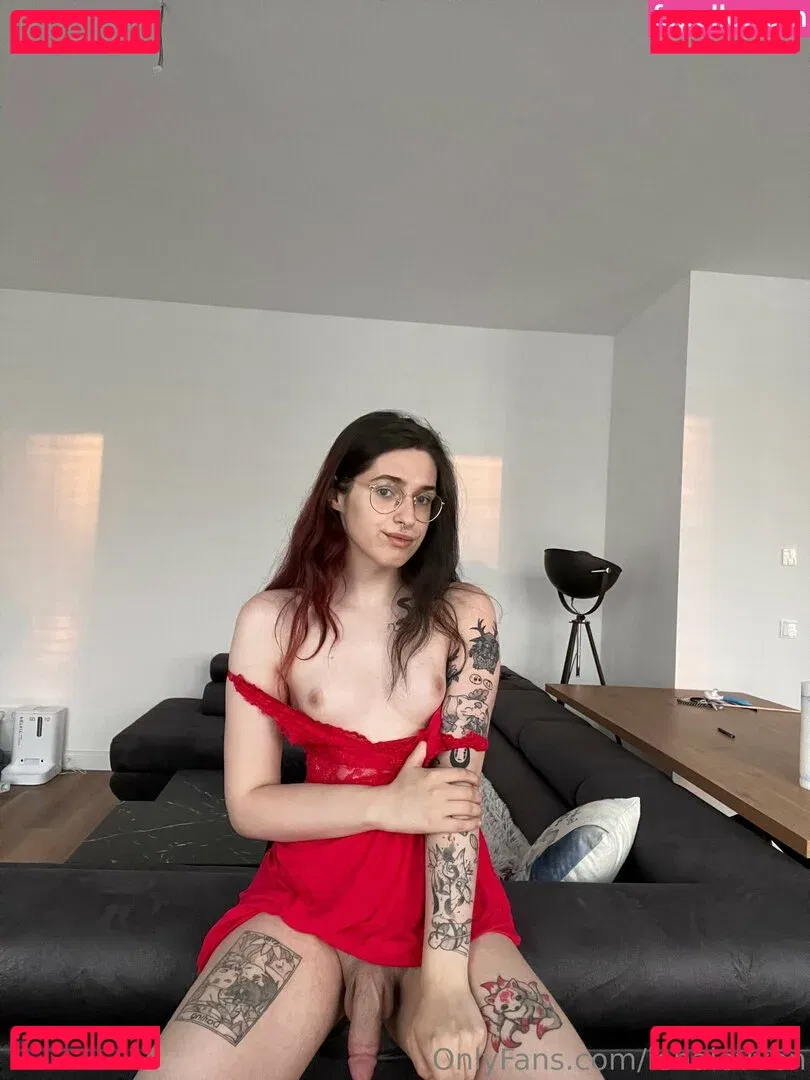 LenaLevven Onlyfans Photo Gallery 