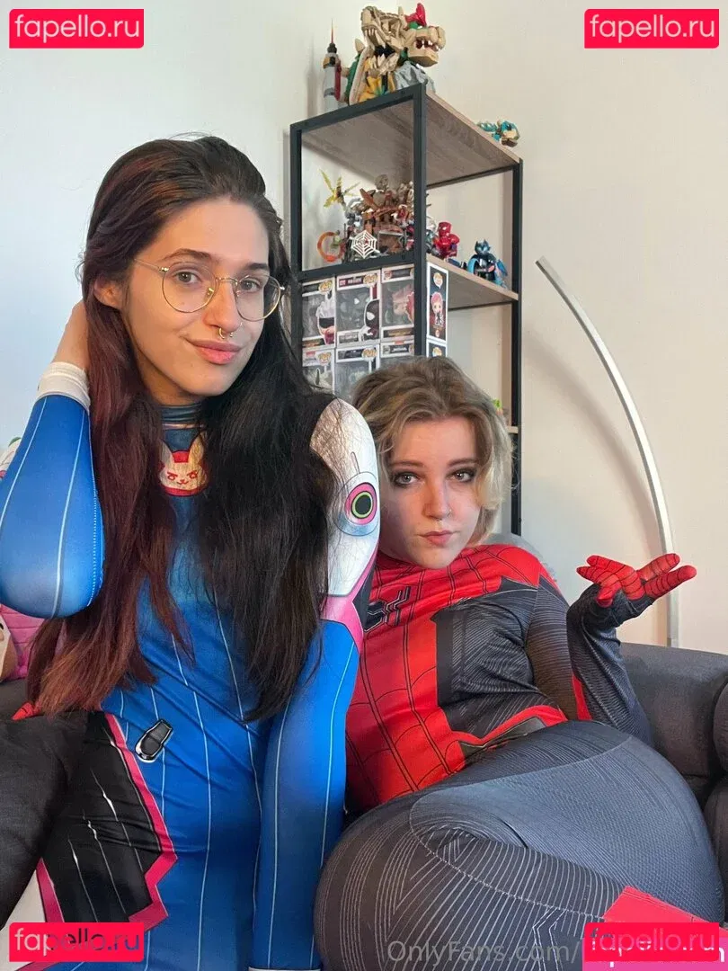 LenaLevven Onlyfans Photo Gallery 