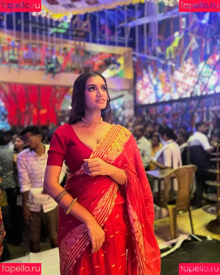 Katha Kali Chowhan Onlyfans Photo Gallery 