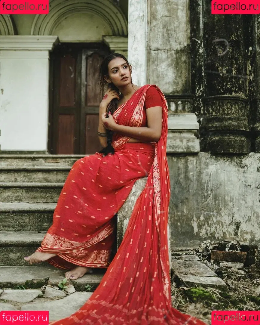 Katha Kali Chowhan Onlyfans Photo Gallery 