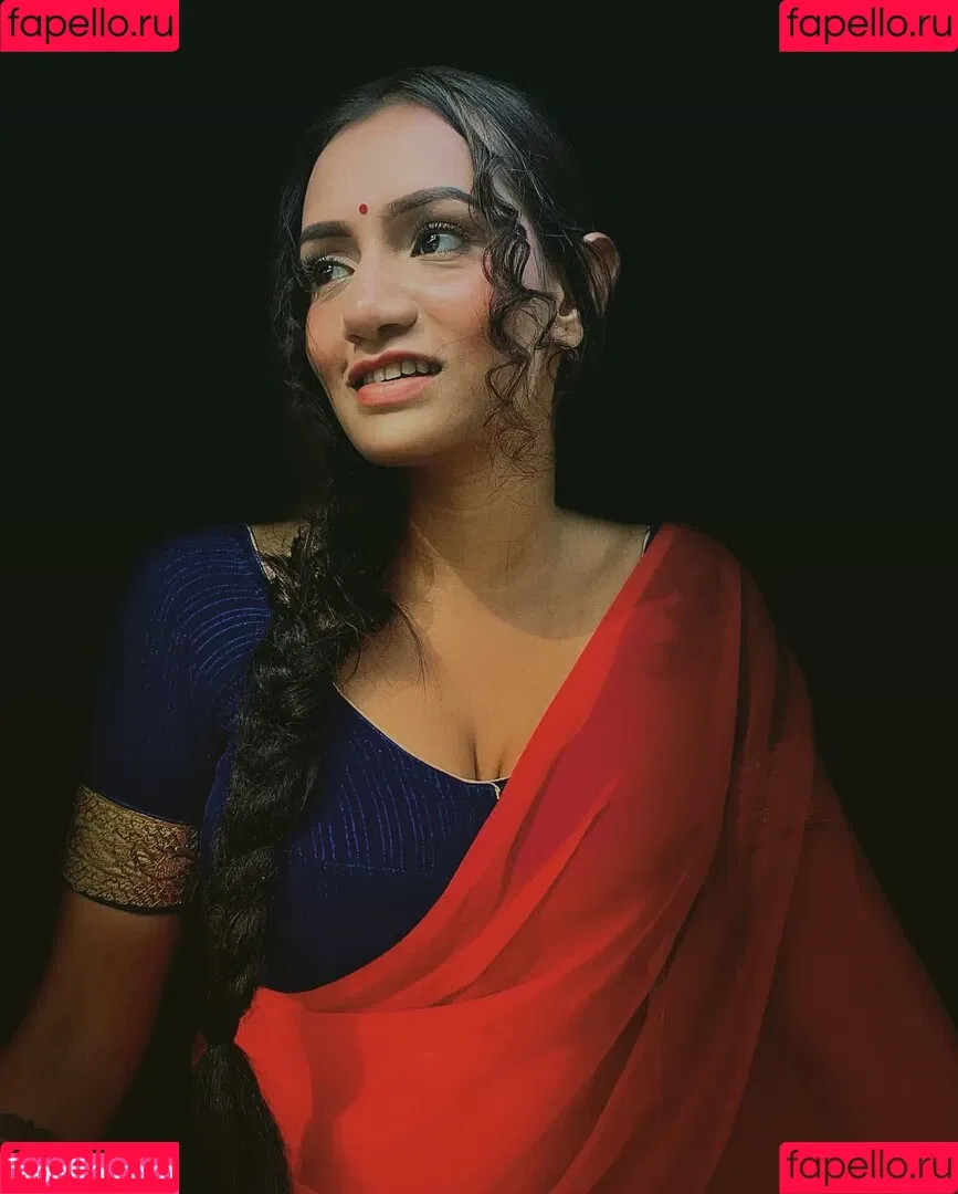 Katha Kali Chowhan Onlyfans Photo Gallery 