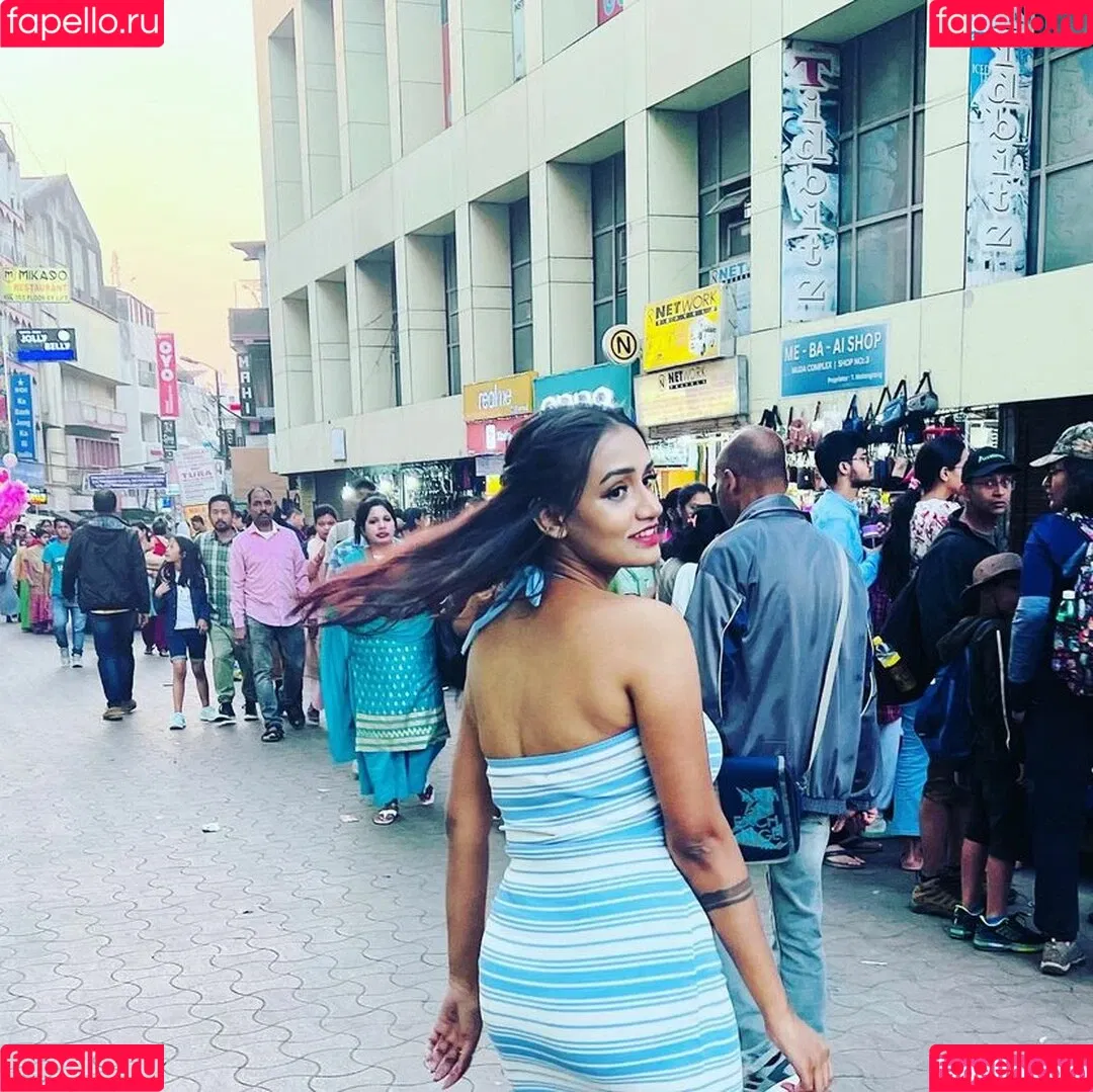 Katha Kali Chowhan Onlyfans Photo Gallery 