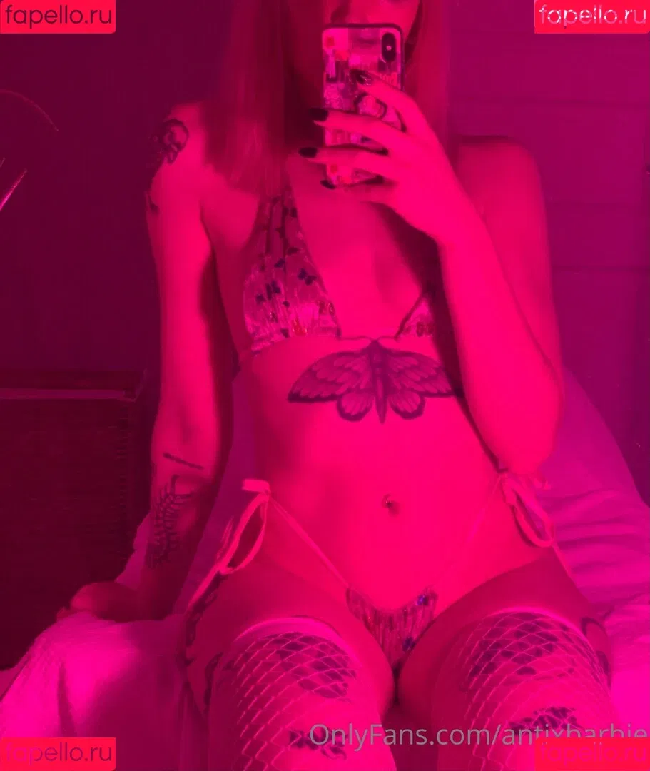 antixbarbie Onlyfans Photo Gallery 