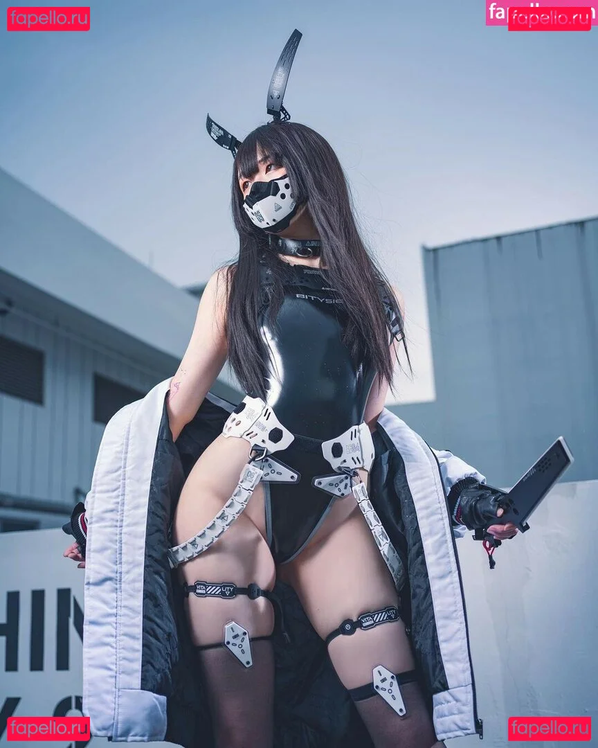 Aiko Akira Onlyfans Photo Gallery 