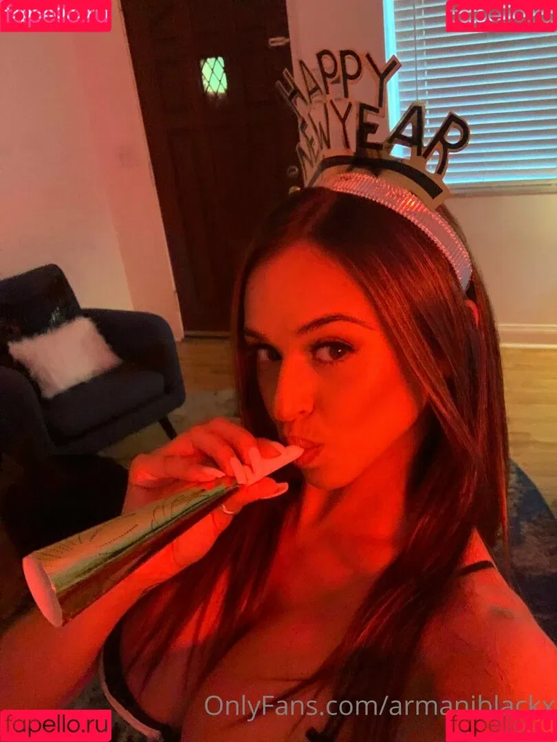 realarmaniblack Onlyfans Photo Gallery 