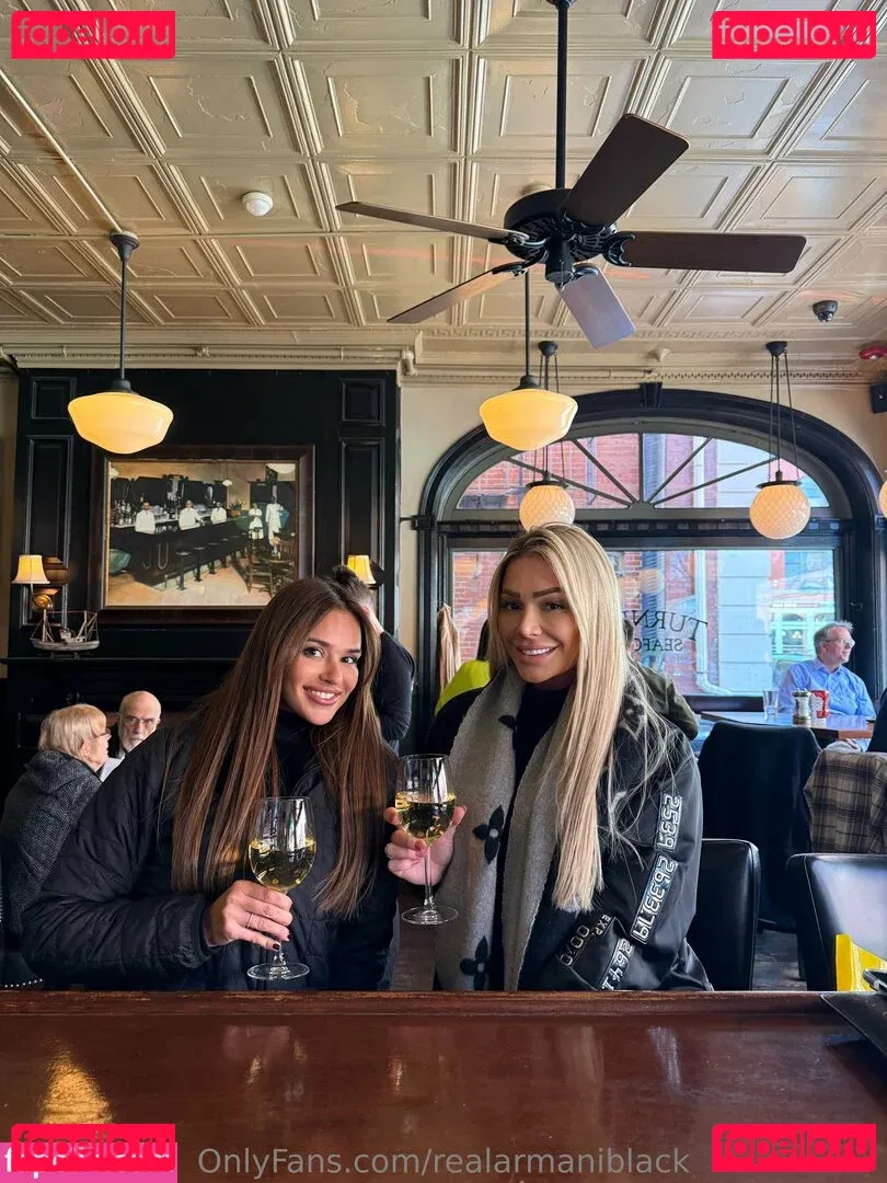 realarmaniblack Onlyfans Photo Gallery 