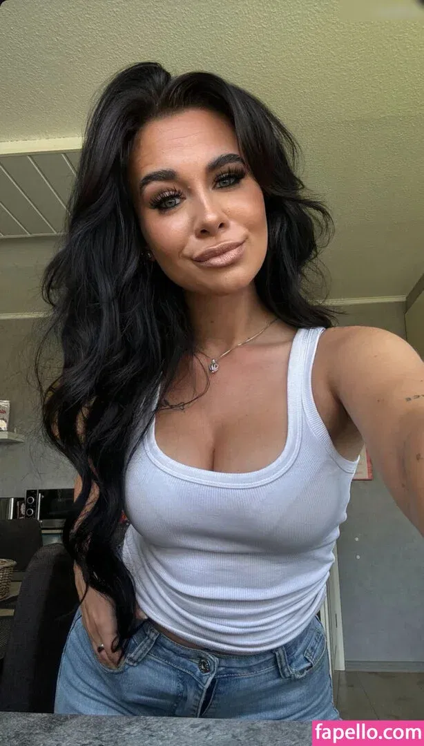 Melissa Charstensen Onlyfans Photo Gallery 