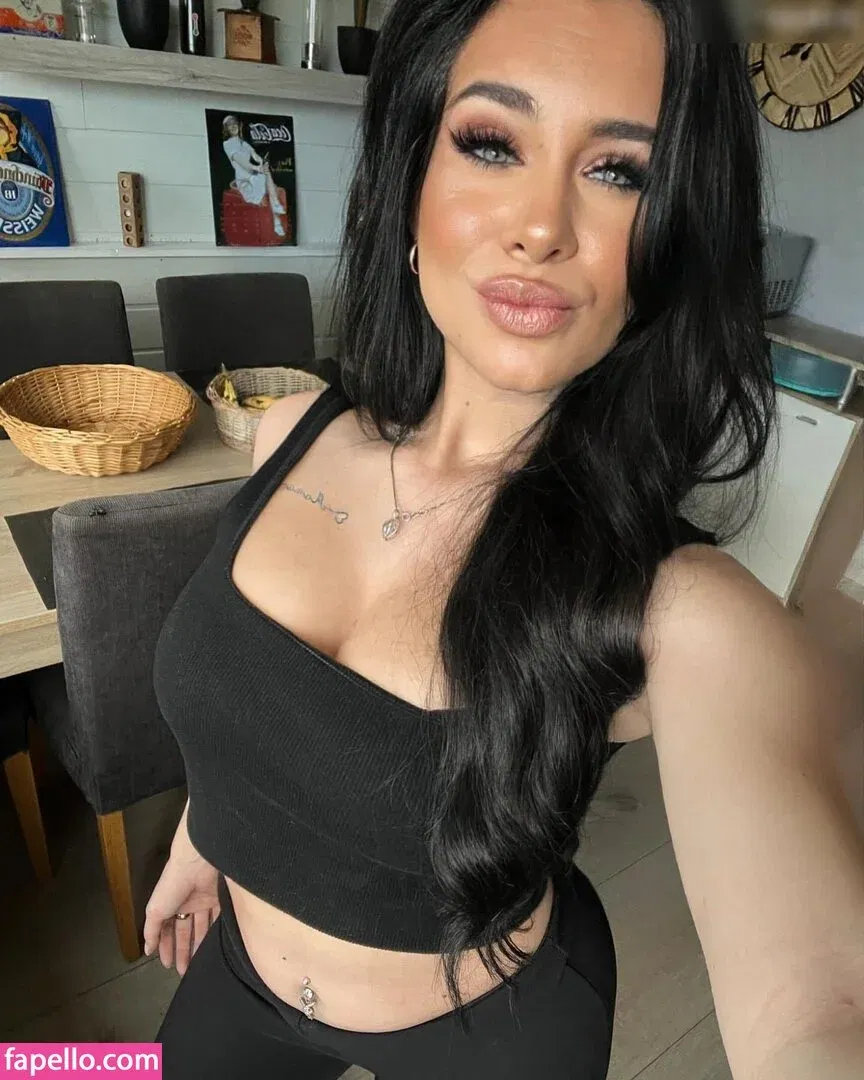 Melissa Charstensen Onlyfans Photo Gallery 