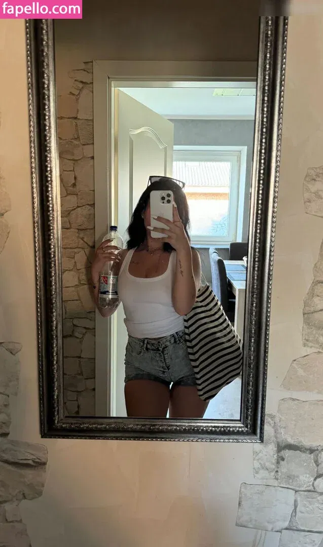 Melissa Charstensen Onlyfans Photo Gallery 