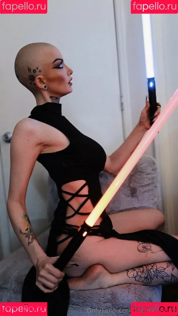 karaismoody Onlyfans Photo Gallery 