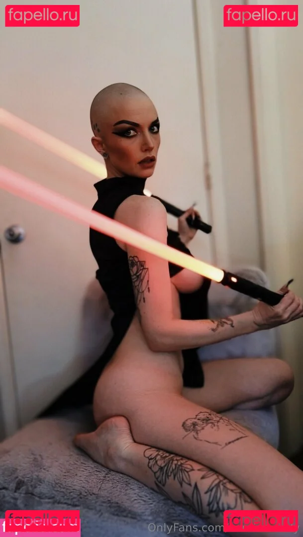 karaismoody Onlyfans Photo Gallery 