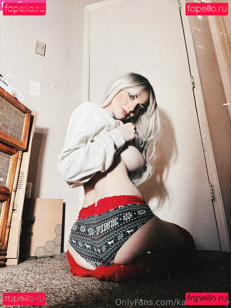 karaismoody Onlyfans Photo Gallery 