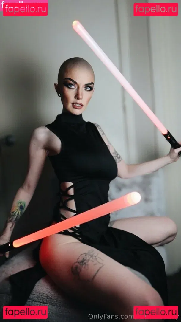 karaismoody Onlyfans Photo Gallery 