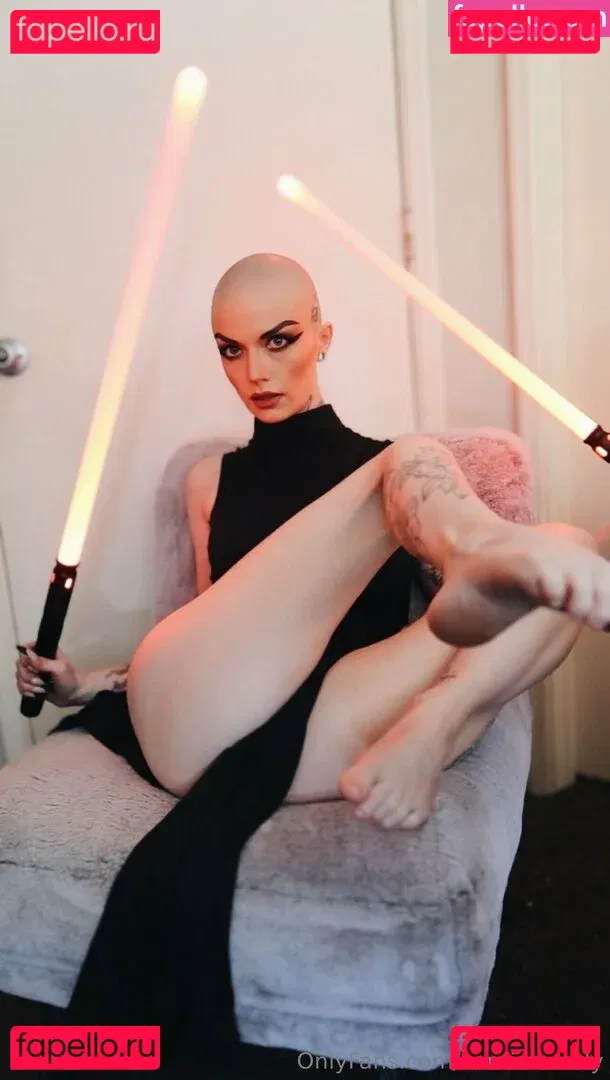 karaismoody Onlyfans Photo Gallery 