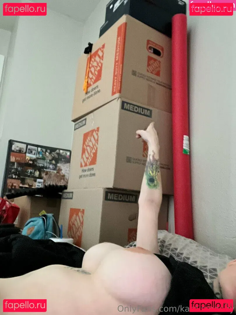 karaismoody Onlyfans Photo Gallery 