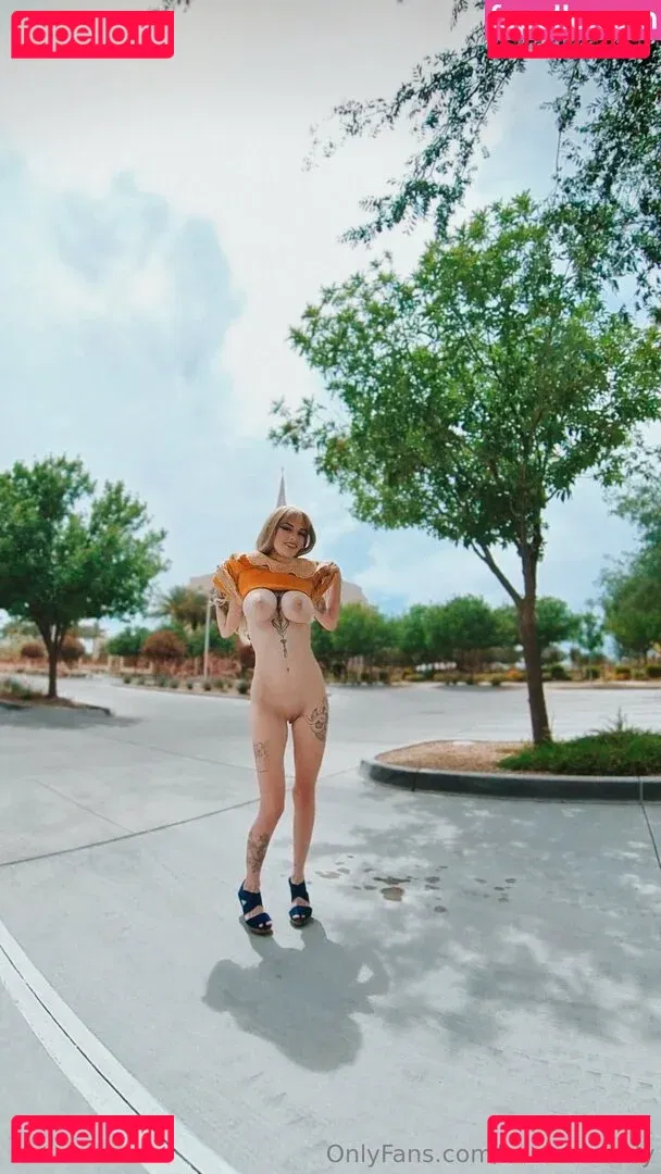 karaismoody Onlyfans Photo Gallery 