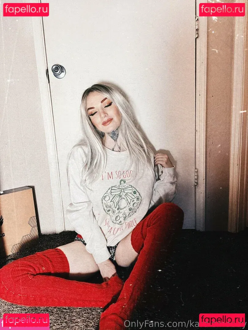 karaismoody Onlyfans Photo Gallery 