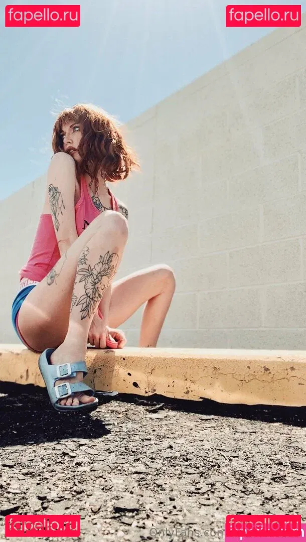 karaismoody Onlyfans Photo Gallery 