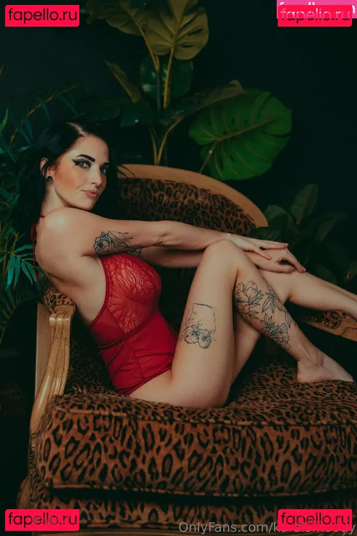 karaismoody Onlyfans Photo Gallery 