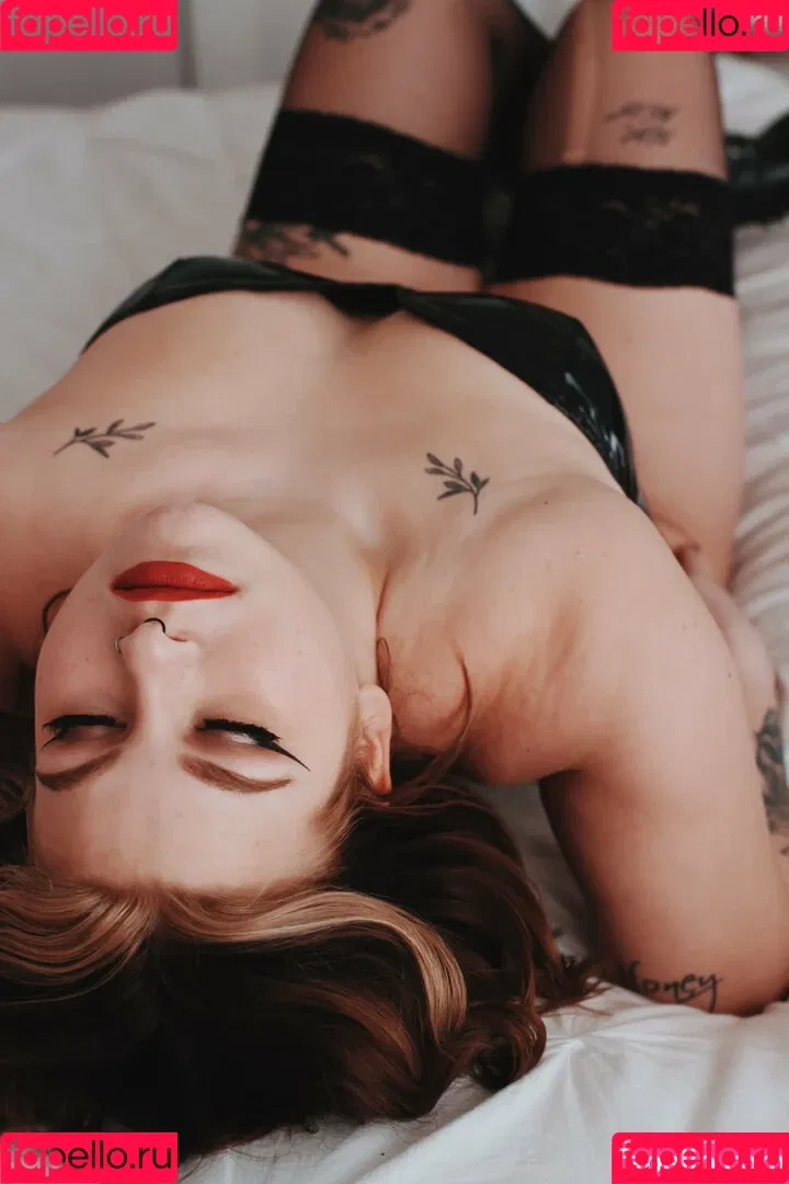 weedprincess Onlyfans Photo Gallery 