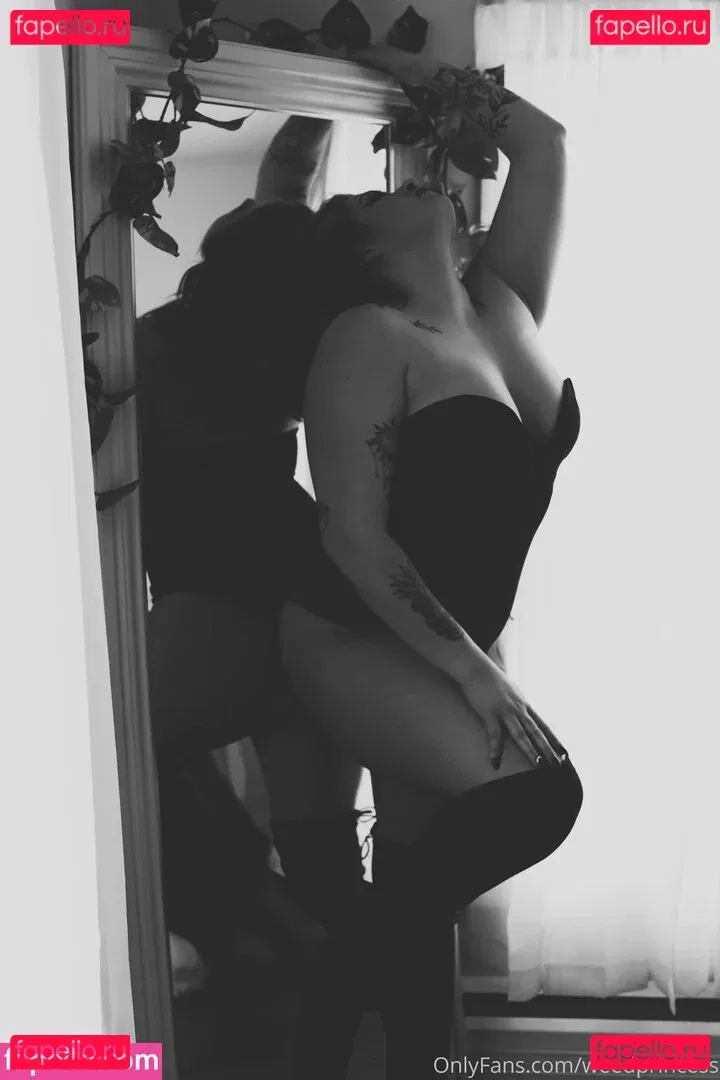 weedprincess Onlyfans Photo Gallery 