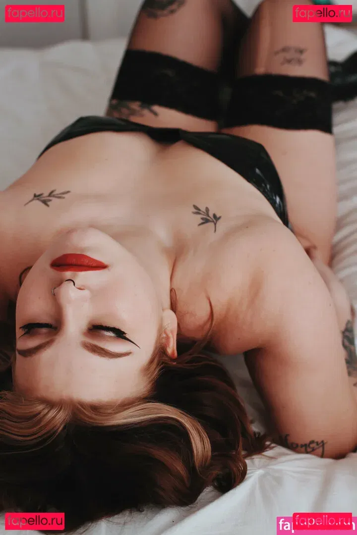 weedprincess Onlyfans Photo Gallery 