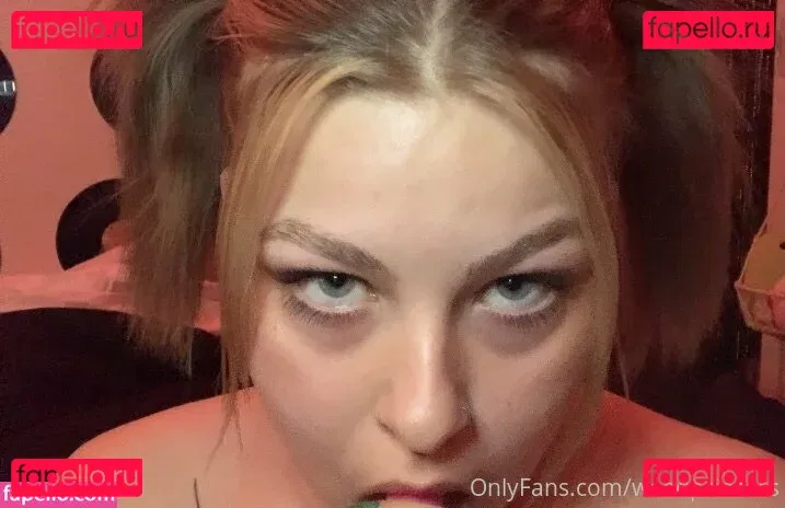 weedprincess Onlyfans Photo Gallery 