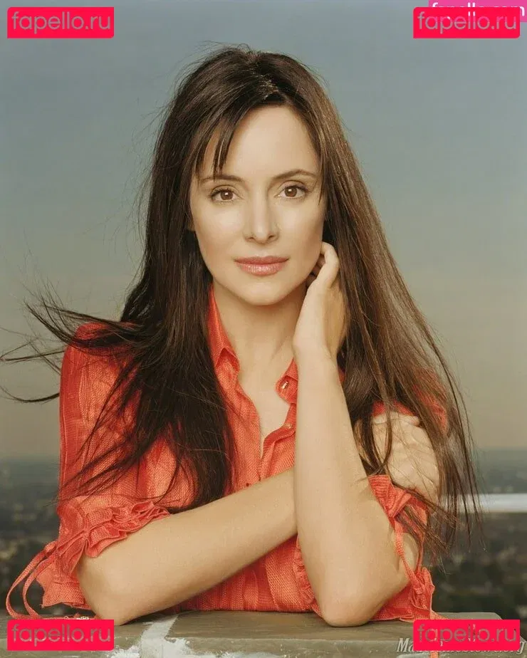 Madeleine Stowe Onlyfans Photo Gallery 
