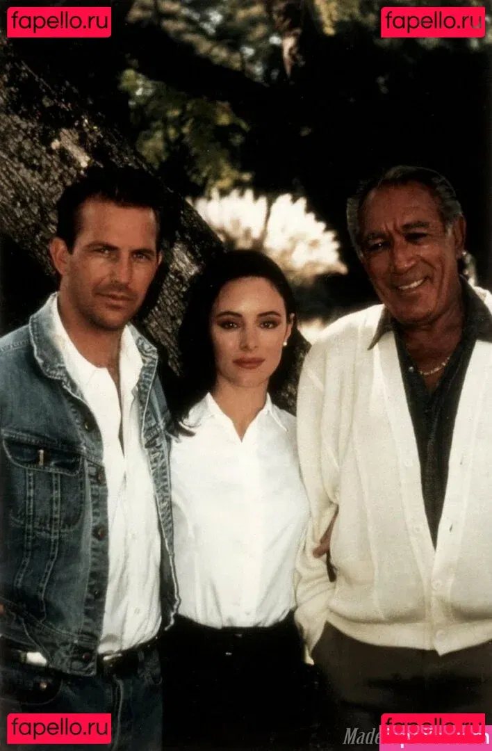 Madeleine Stowe Onlyfans Photo Gallery 