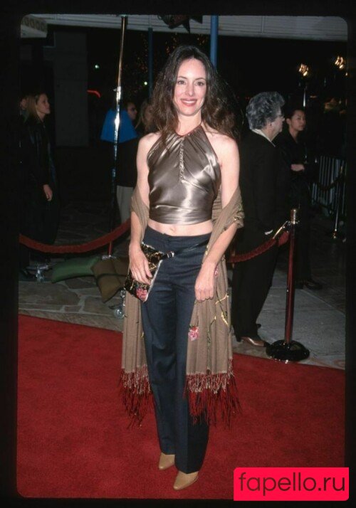 Madeleine Stowe Nude Onlyfans Photo 37
