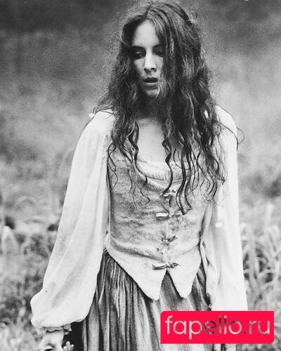 Madeleine Stowe Nude Onlyfans Photo 25