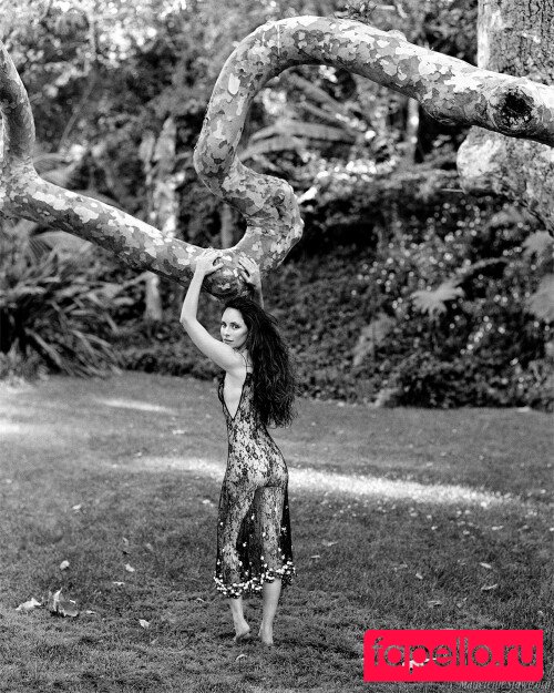 Madeleine Stowe Nude Onlyfans Photo 10