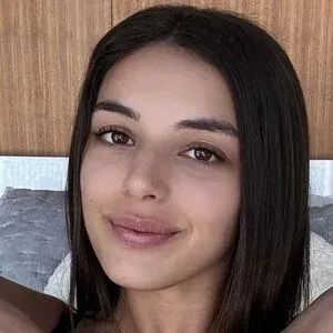 Amber Ajami Onlyfans Photo Gallery 