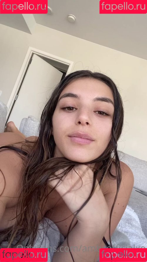 Amber Ajami Onlyfans Photo Gallery 