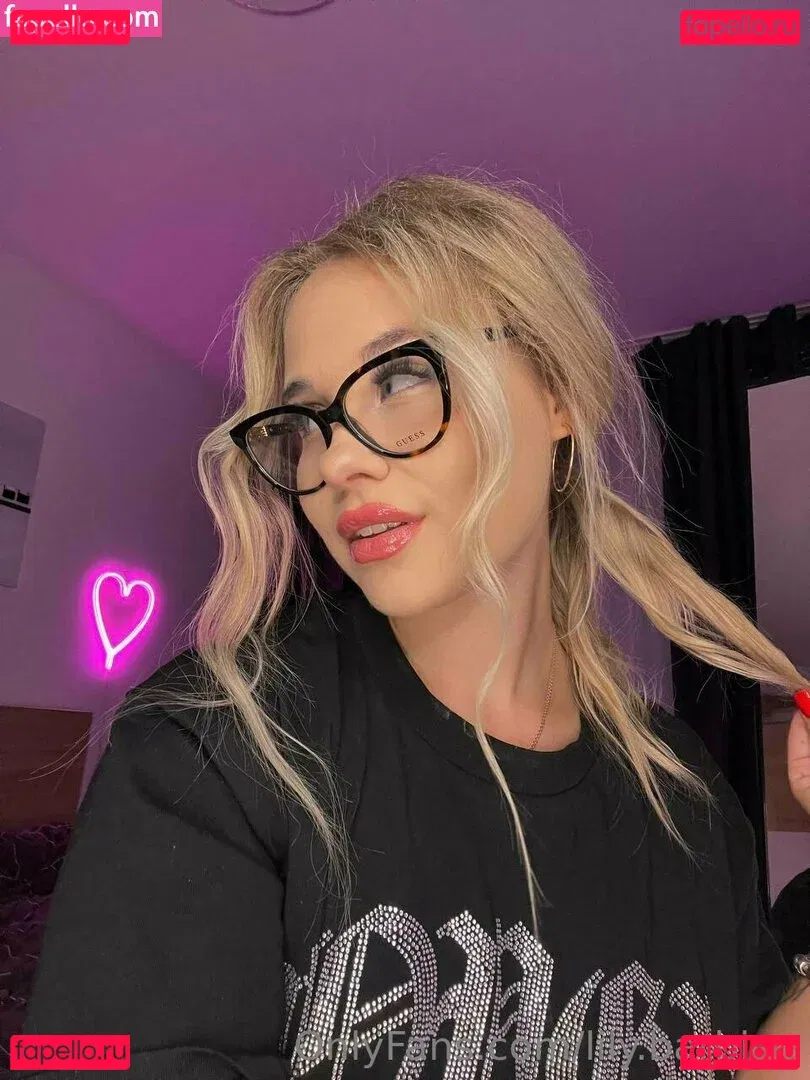 heheh0 Onlyfans Photo Gallery 