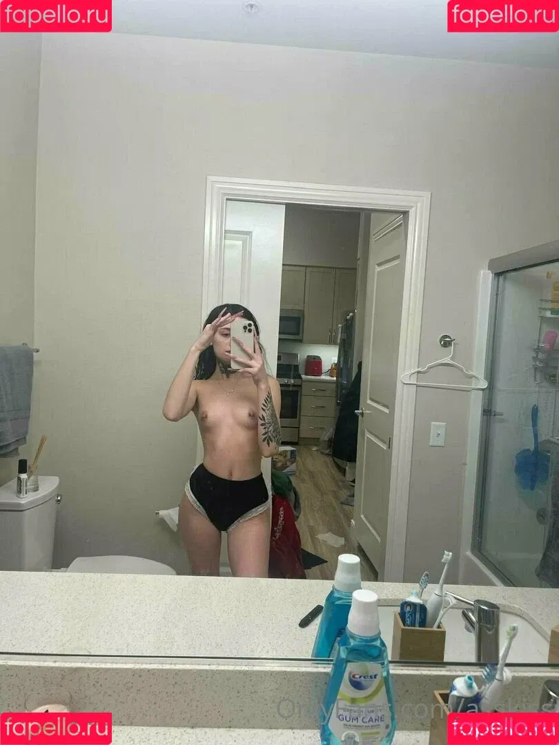 asskiss Onlyfans Photo Gallery 