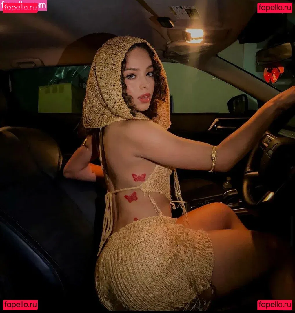 TheWindowCouple Onlyfans Photo Gallery 