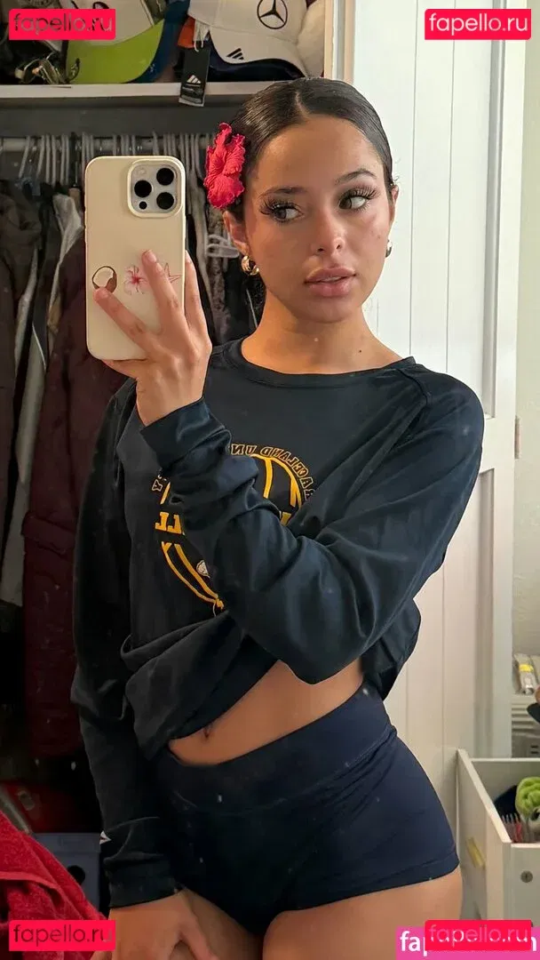 TheWindowCouple Onlyfans Photo Gallery 