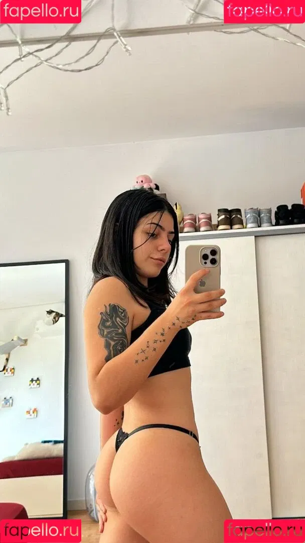 Milica_yb Onlyfans Photo Gallery 