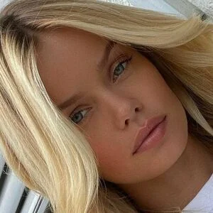 Frida Aasen Onlyfans Photo Gallery 