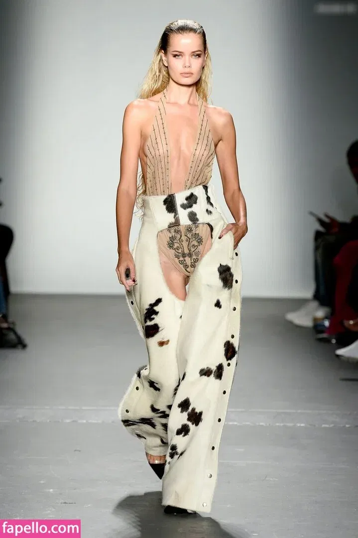 Frida Aasen Onlyfans Photo Gallery 