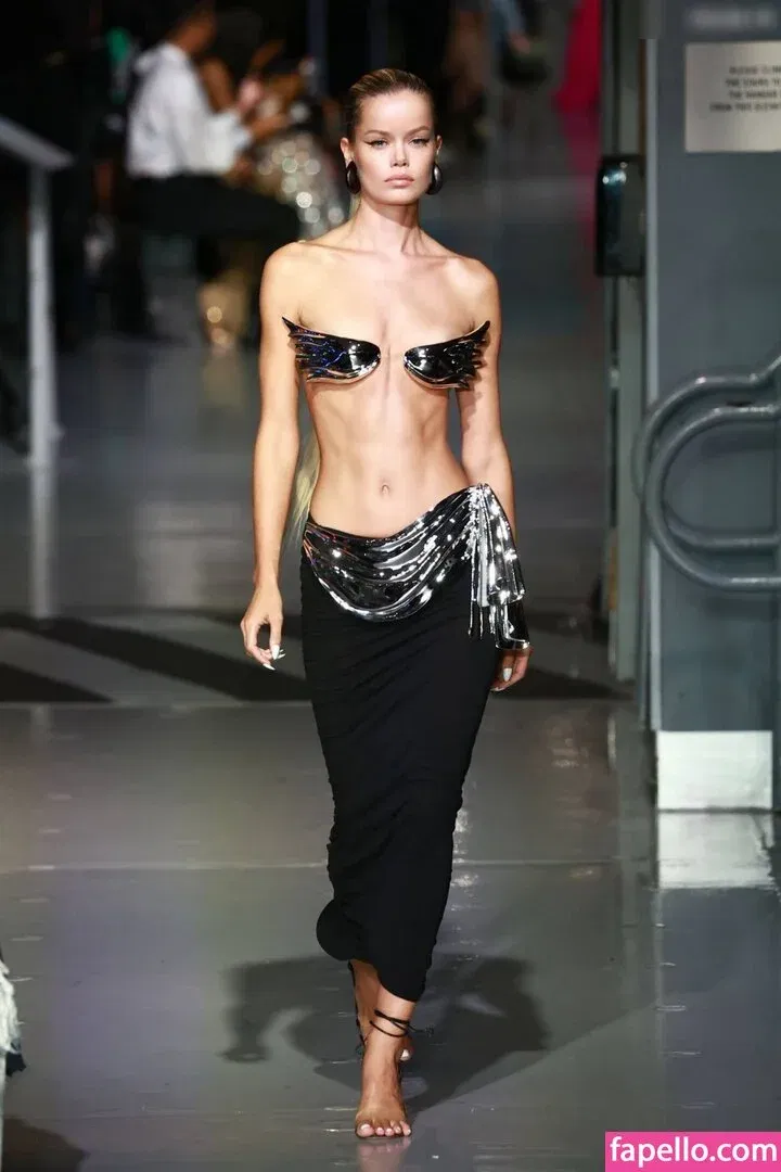 Frida Aasen Onlyfans Photo Gallery 