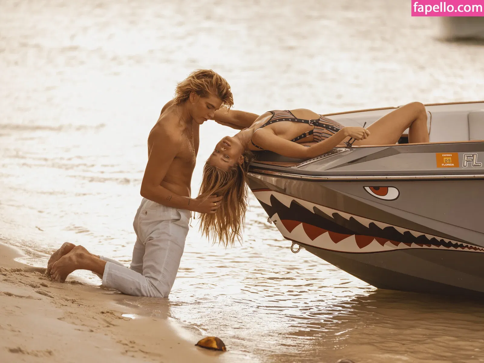 Frida Aasen Onlyfans Photo Gallery 