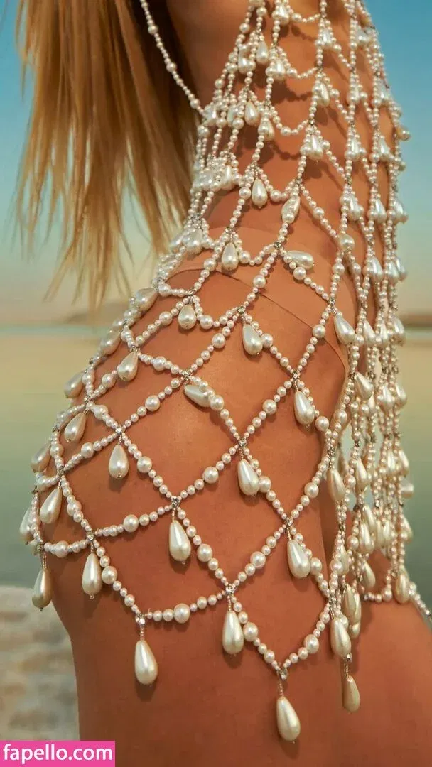 Frida Aasen Onlyfans Photo Gallery 