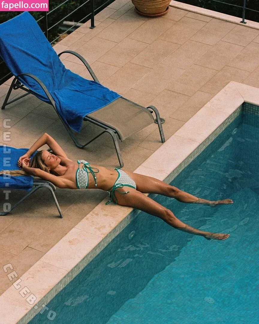 Frida Aasen Onlyfans Photo Gallery 