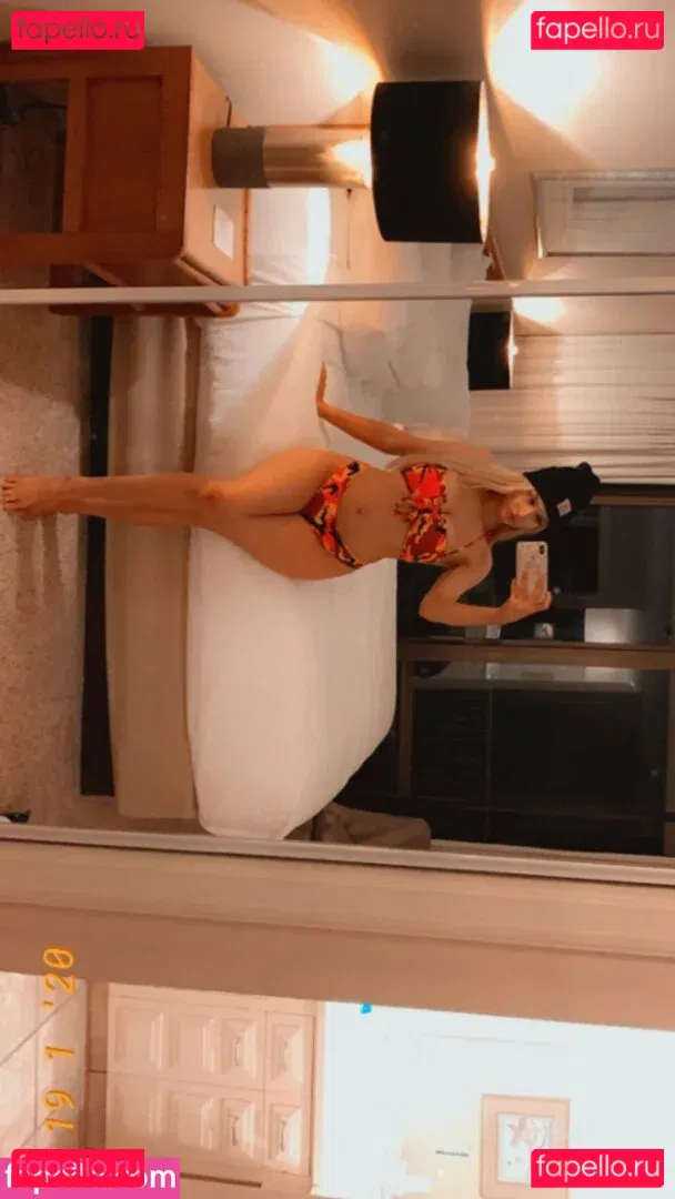 Cassandra Summer Onlyfans Photo Gallery 